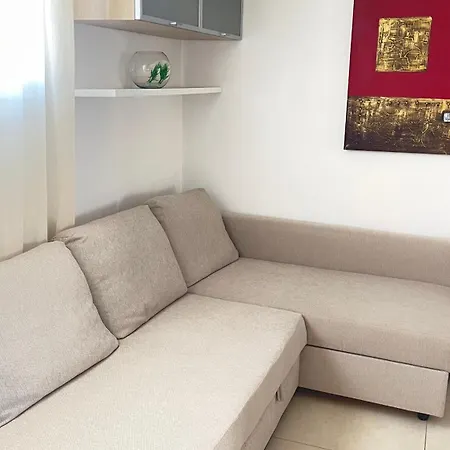 100 M From The With And Jacuzzi Included Lignano Sabbiadoro