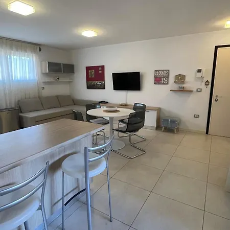 100 M From The With And Jacuzzi Included *